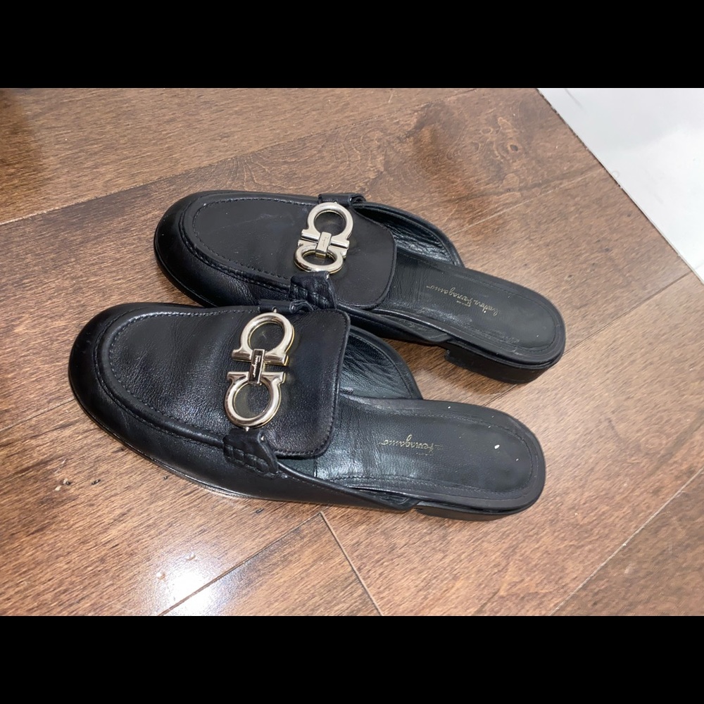 Salvatore Ferragamo black mules  logo